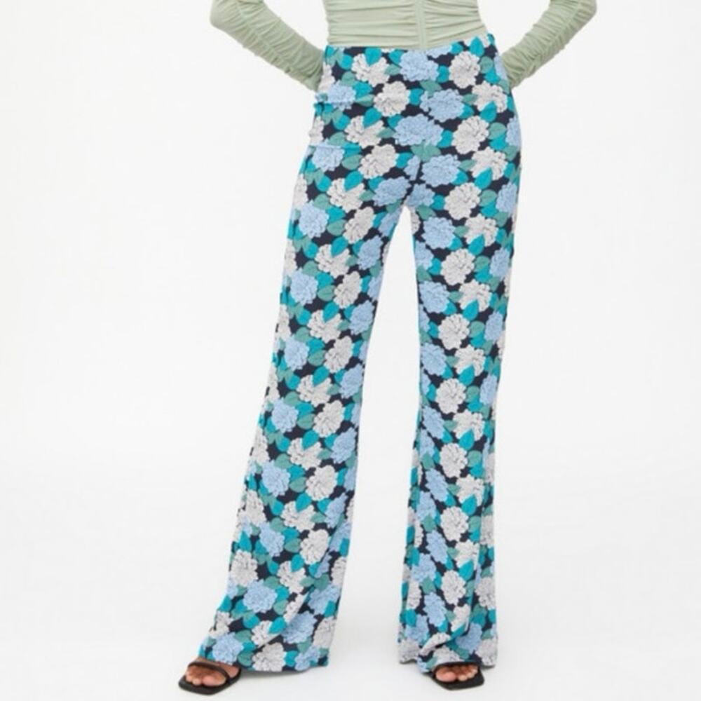 Wild Pony Size XS Flowy Flare Leg Pants Floral Boho Indie Festival